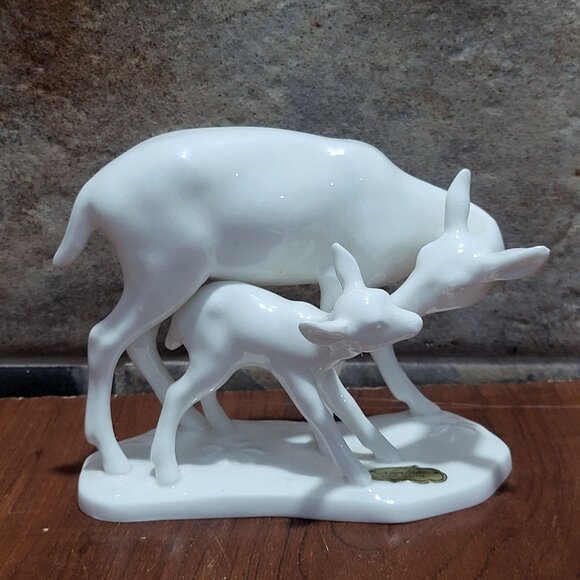 Noritake Deer and Fawn Bone China Figurine Mothers Day 1974 - Picture 1 of 11